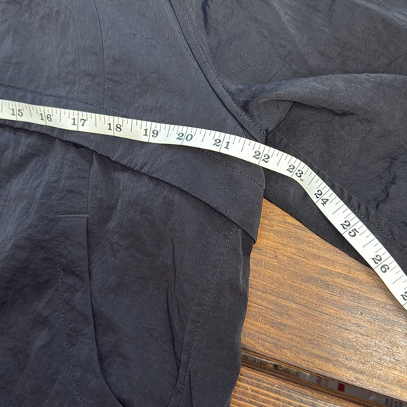 Lululemon Black Hooded 1/2 Zip Windbreaker with Neon Accents. EUC. Size M/L. - Picture 8 of 9